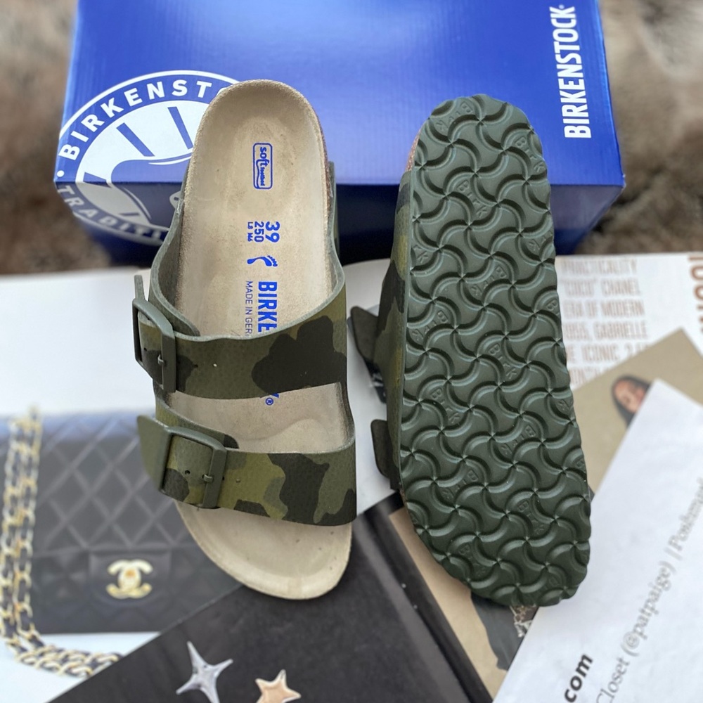 Birkenstock Arizona Soft Footbed Sandals - Picture 13 of 14